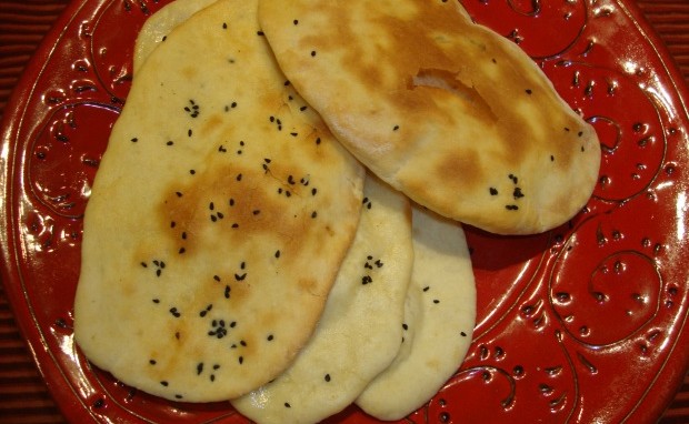 Homemade Oven-Baked Naans