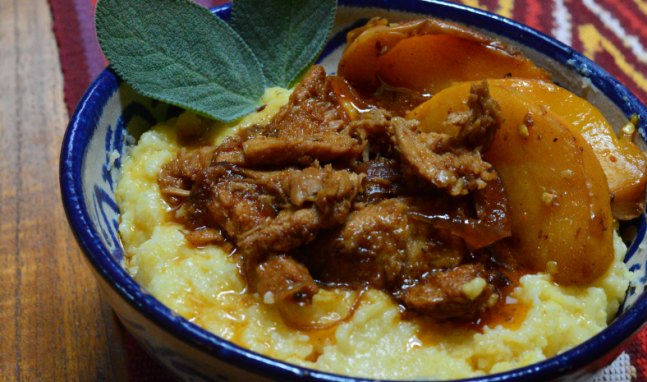 Slow-cooked Shredded Pork with Stewed Peaches